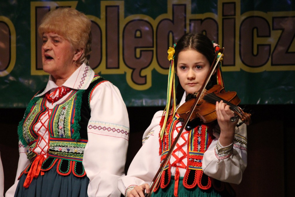 vi-ogolnopolski-przeglad-zespolow-i-grup-koledniczych_fot-marek-dybek_087