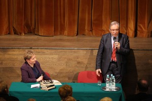 Ewa Hadrian i Krzysztof Zanussi "Strategie życia..."  -  Spotkanie w Domu Kultury LSM - 2016 02 26      